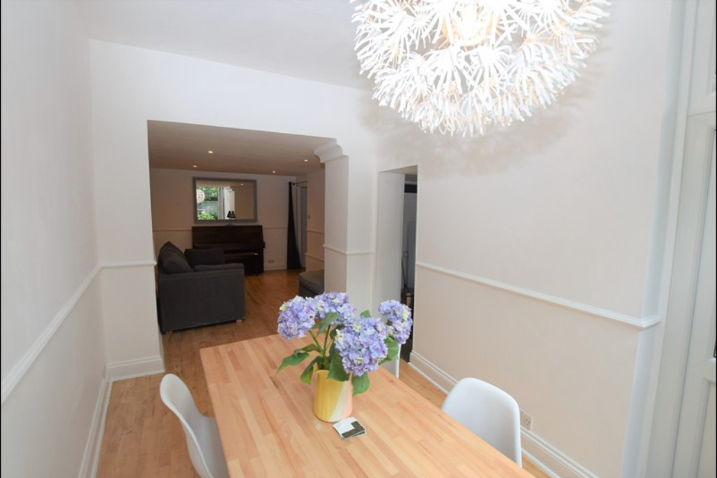 Regents Park Road, Primrose Hill, London, NW1 - Image 5 Regents Park Road, Primrose Hill, London, NW1 - Image 5